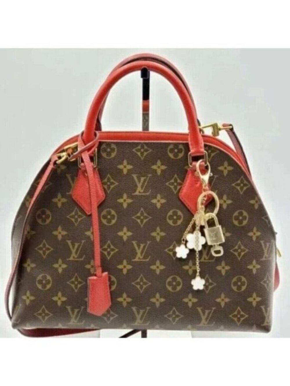 LV Gold Padlock & Key 🔒 Authentic Louis Vuitton Bag Unbranded Flower Charm - Picture 2 of 9